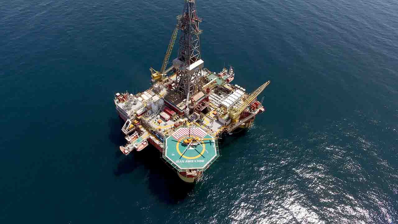 تولید نفت در دریای خزر فقط یک موضوع اقتصادی نیست، بلکه مسئله ملی است.