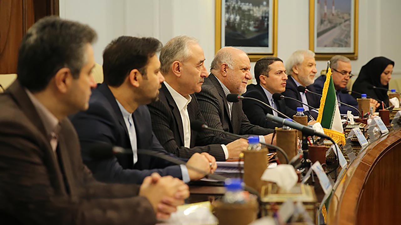 مذاکرات نفتی ایران و آذربایجان پیشرفت مطلوبی دارد