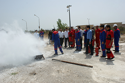 دوره  آموزشی ایمنی و مدیریت بحران درمنطقه عملیاتی شرکت  نفت خزر برگزار شد.
