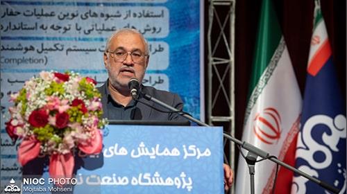 راهبردهای مدیریتی نفت در مسیر افزایش بهره وری حفاری/ فعالیت 133 دکل حفاری در 36 میدان نفتی و گازی ایران