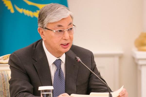 دیدار رئیس جمهور قزاقستان با مدیرعامل شرکت «لوک‌اویل» روسیه